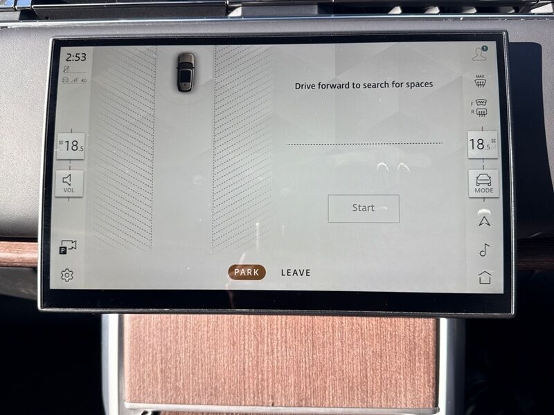 More views of Land Rover Range Rover