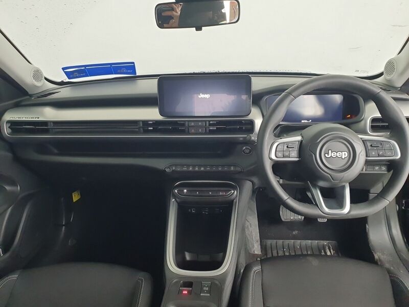 More views of Jeep Avenger
