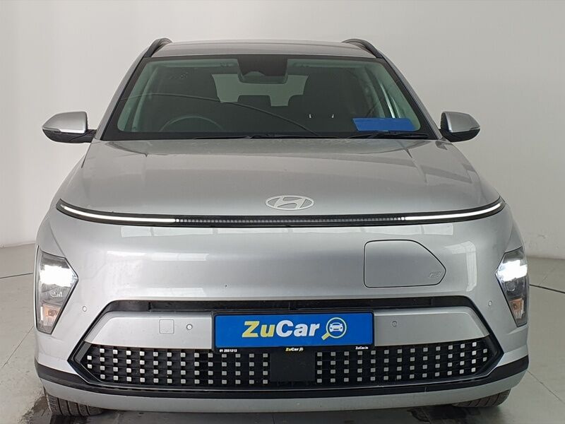 More views of Hyundai KONA
