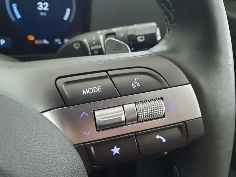 More views of Hyundai KONA