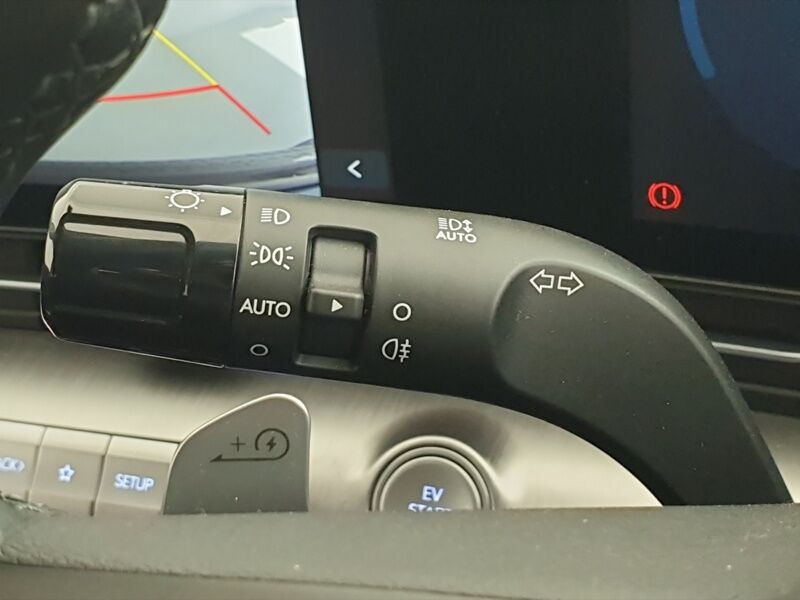 More views of Hyundai KONA