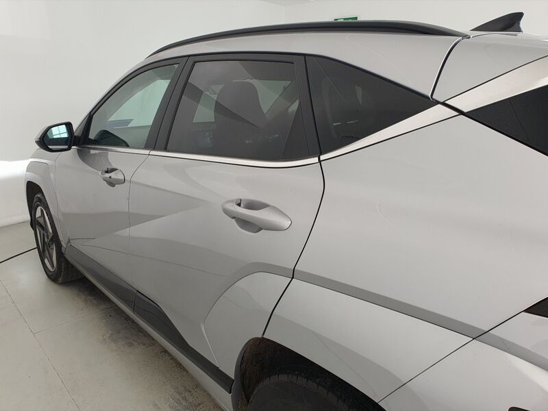 More views of Hyundai KONA