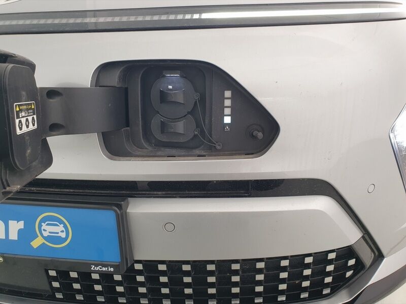 More views of Hyundai KONA