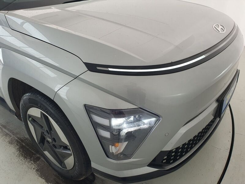 More views of Hyundai KONA