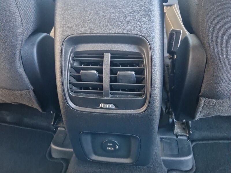 More views of Ford Kuga