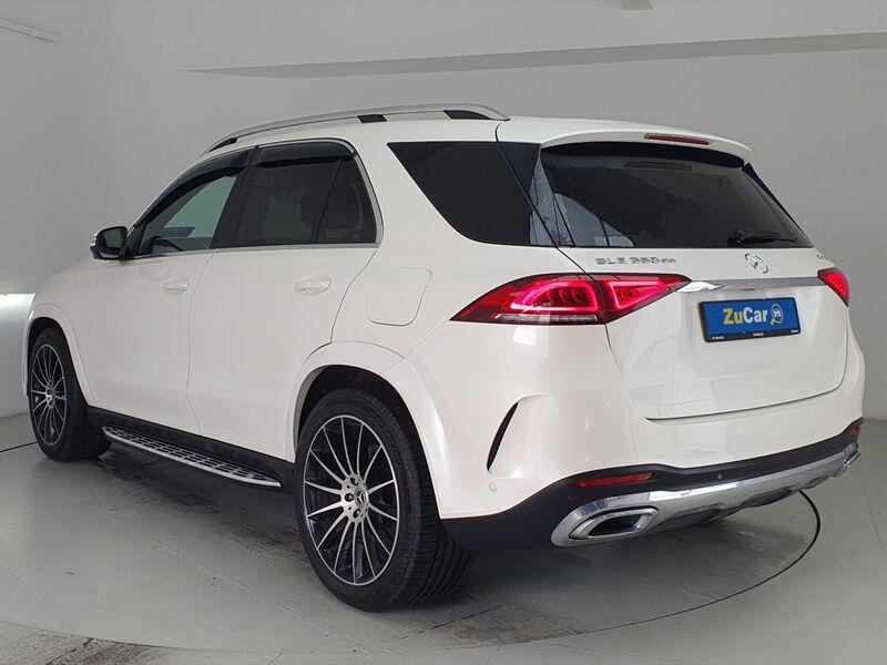 More views of Mercedes-Benz GLE