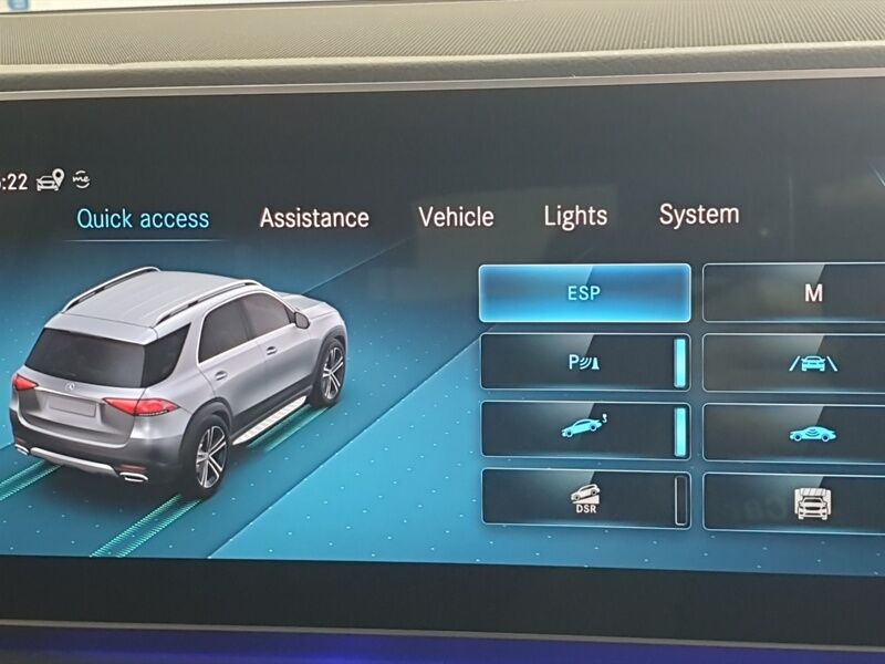 More views of Mercedes-Benz GLE