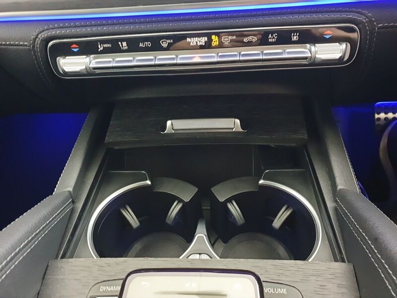 More views of Mercedes-Benz GLE