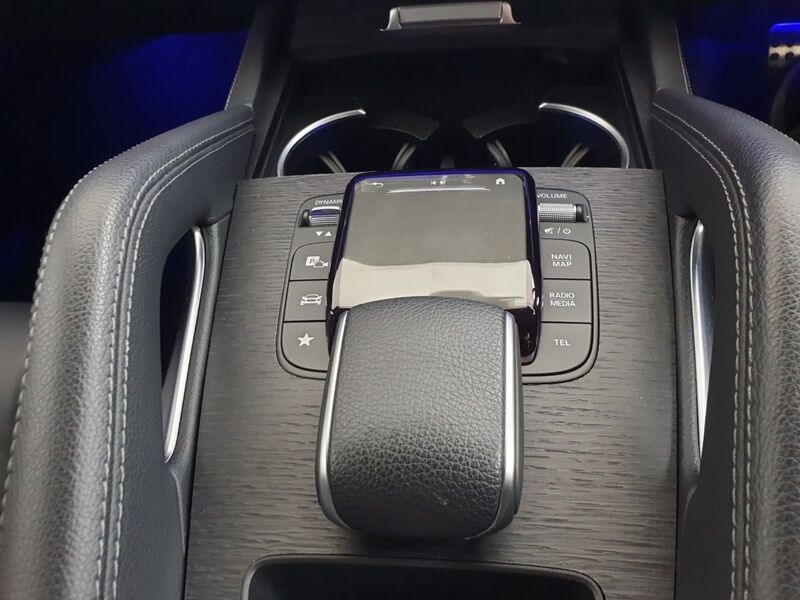 More views of Mercedes-Benz GLE