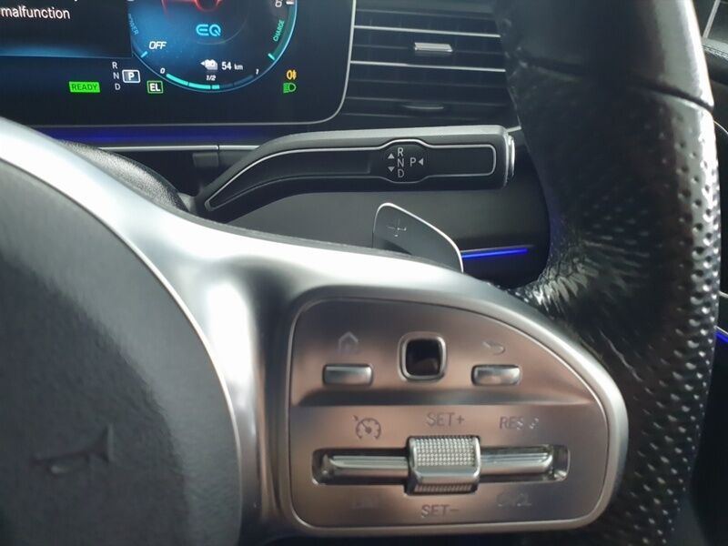More views of Mercedes-Benz GLE