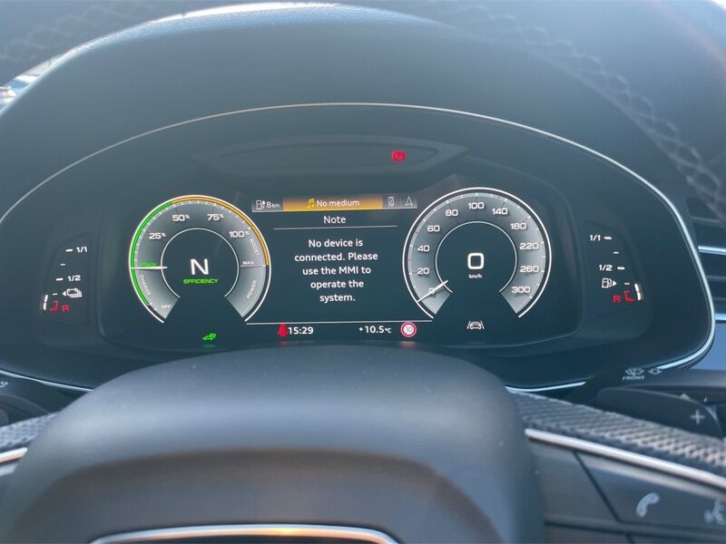 More views of Audi Q8