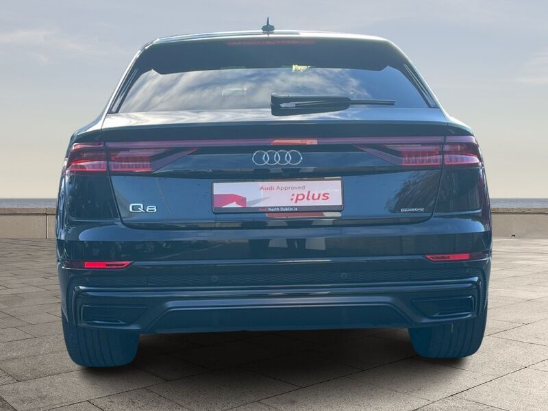 More views of Audi Q8