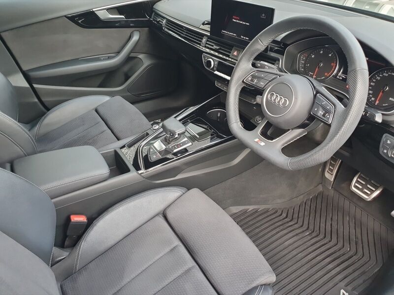 More views of Audi A4