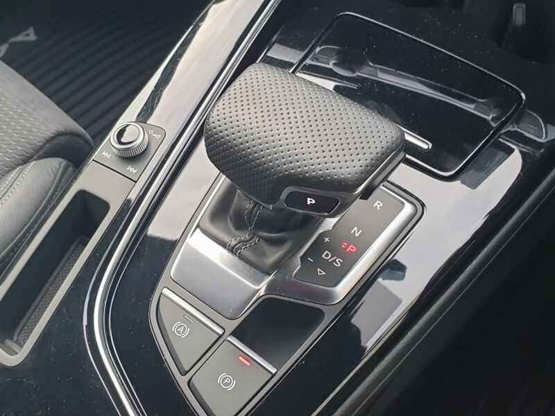 More views of Audi A4