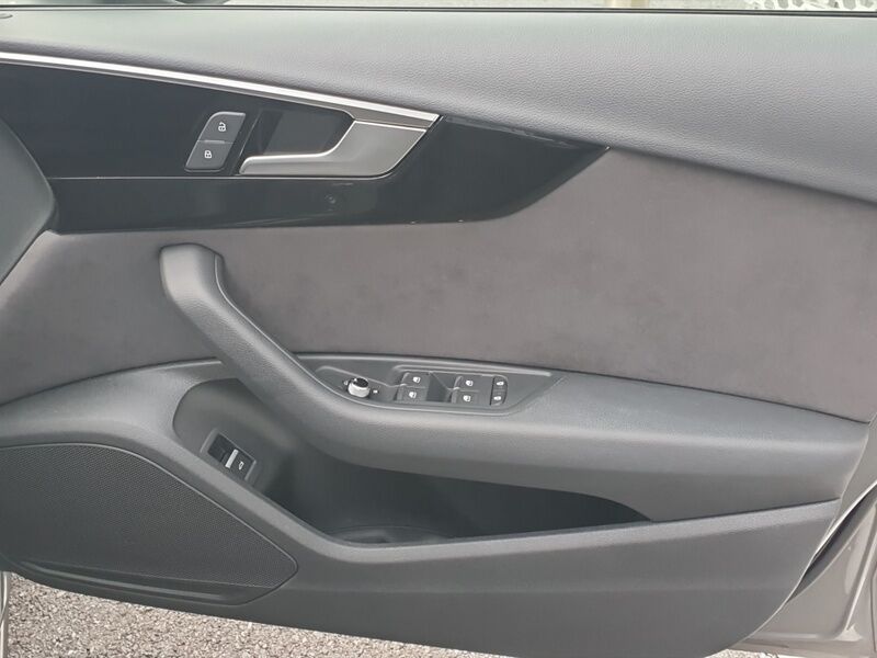 More views of Audi A4