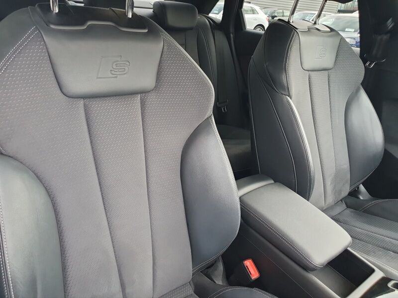 More views of Audi A4